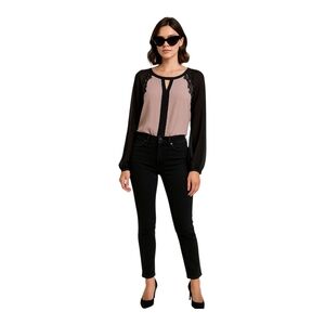 ✨️🕶New York & Company Lace Trim Blouse – XL New with Tags